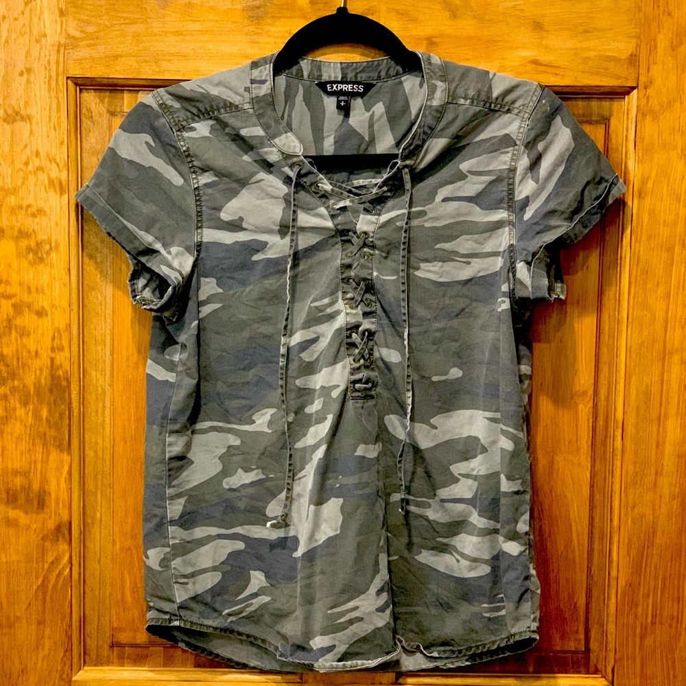 Camo top